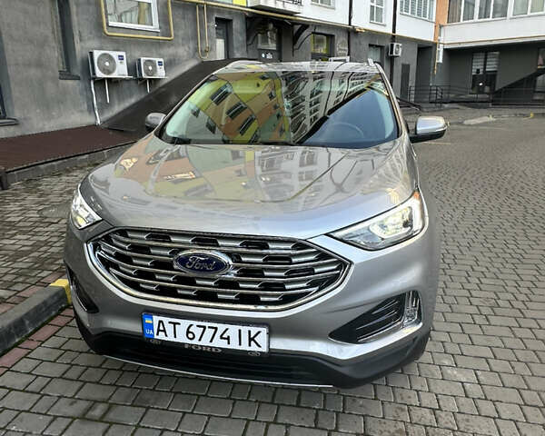 Серый Форд Эдж, объемом двигателя 2 л и пробегом 123 тыс. км за 17300 $, фото 1 на Automoto.ua