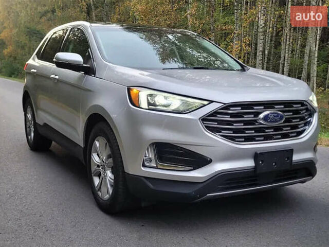 Сірий Форд Едж, об'ємом двигуна 2 л та пробігом 47 тис. км за 16600 $, фото 1 на Automoto.ua