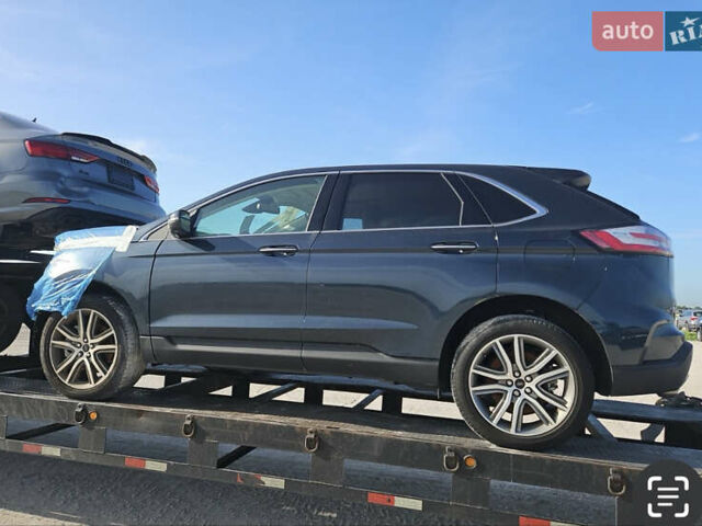 Сірий Форд Едж, об'ємом двигуна 2 л та пробігом 28 тис. км за 10999 $, фото 1 на Automoto.ua