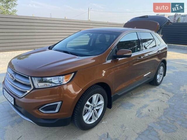 Помаранчевий Форд Едж, об'ємом двигуна 2 л та пробігом 140 тис. км за 16500 $, фото 1 на Automoto.ua