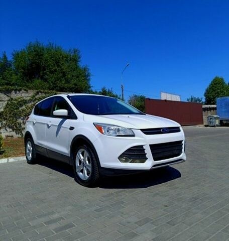 Білий Форд Ескейп, об'ємом двигуна 1.6 л та пробігом 245 тис. км за 10000 $, фото 1 на Automoto.ua