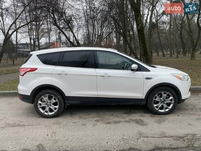 Белый Форд Эскейп, объемом двигателя 2 л и пробегом 190 тыс. км за 11700 $, фото 1 на Automoto.ua