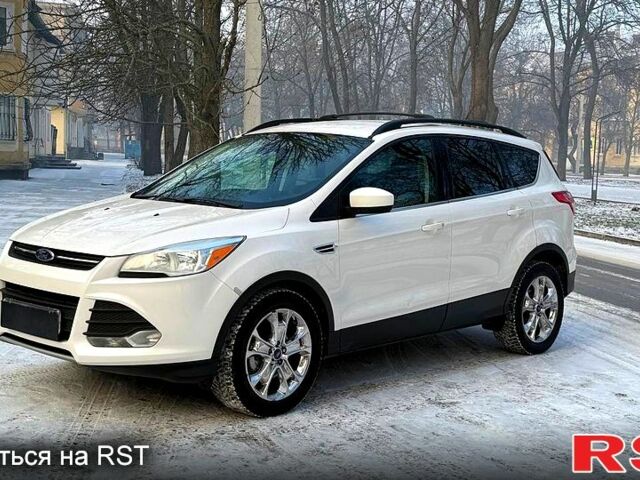 Білий Форд Ескейп, об'ємом двигуна 1.6 л та пробігом 1000 тис. км за 9500 $, фото 1 на Automoto.ua