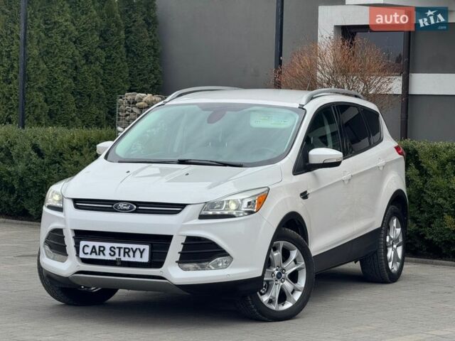 Білий Форд Ескейп, об'ємом двигуна 1.6 л та пробігом 203 тис. км за 12500 $, фото 1 на Automoto.ua