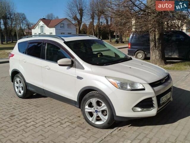 Білий Форд Ескейп, об'ємом двигуна 1.6 л та пробігом 181 тис. км за 9800 $, фото 1 на Automoto.ua