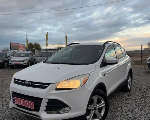 Білий Форд Ескейп, об'ємом двигуна 1.6 л та пробігом 219 тис. км за 8799 $, фото 1 на Automoto.ua