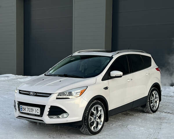 Білий Форд Ескейп, об'ємом двигуна 2 л та пробігом 140 тис. км за 11999 $, фото 1 на Automoto.ua