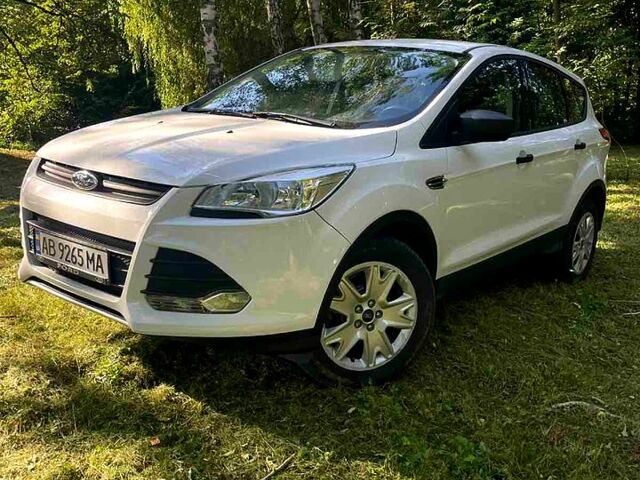 Білий Форд Ескейп, об'ємом двигуна 2.5 л та пробігом 100 тис. км за 12800 $, фото 1 на Automoto.ua