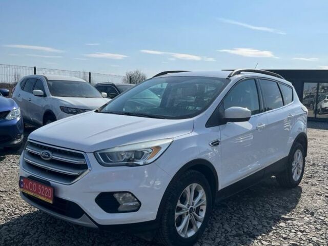 Білий Форд Ескейп, об'ємом двигуна 1.5 л та пробігом 165 тис. км за 10999 $, фото 1 на Automoto.ua