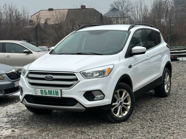 Білий Форд Ескейп, об'ємом двигуна 1.5 л та пробігом 242 тис. км за 11500 $, фото 1 на Automoto.ua