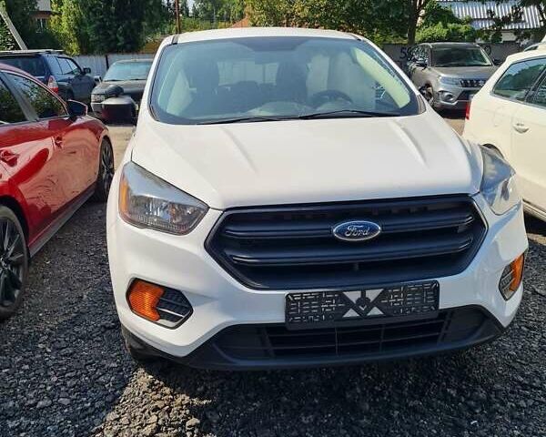 Белый Форд Эскейп, объемом двигателя 2.5 л и пробегом 170 тыс. км за 7000 $, фото 1 на Automoto.ua