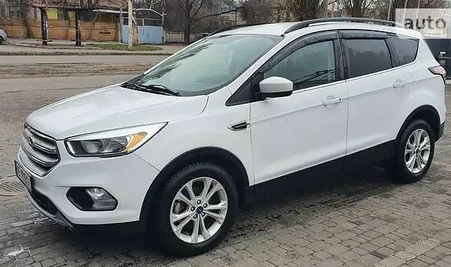 Білий Форд Ескейп, об'ємом двигуна 1.5 л та пробігом 95 тис. км за 10301 $, фото 1 на Automoto.ua