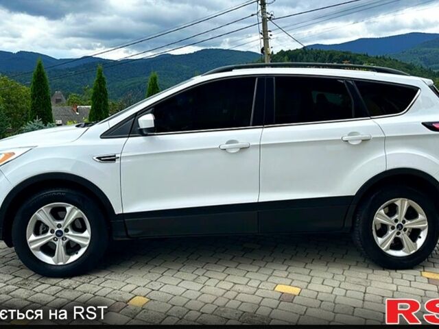 Білий Форд Ескейп, об'ємом двигуна 2 л та пробігом 62 тис. км за 12500 $, фото 1 на Automoto.ua