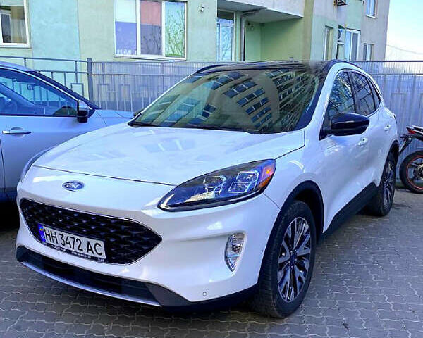 Білий Форд Ескейп, об'ємом двигуна 2 л та пробігом 114 тис. км за 18000 $, фото 1 на Automoto.ua