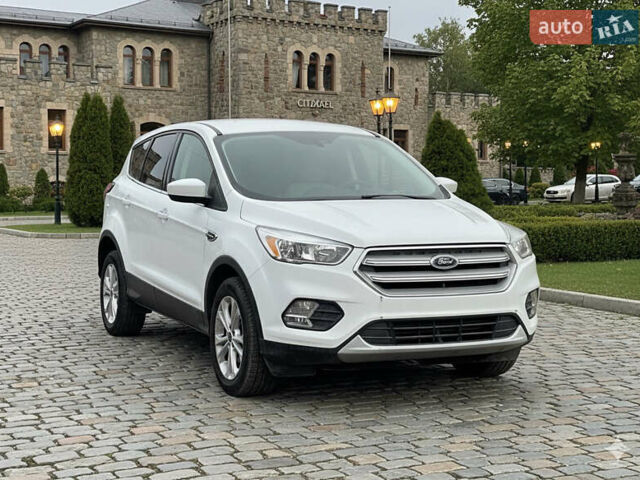 Білий Форд Ескейп, об'ємом двигуна 1.5 л та пробігом 336 тис. км за 8450 $, фото 1 на Automoto.ua