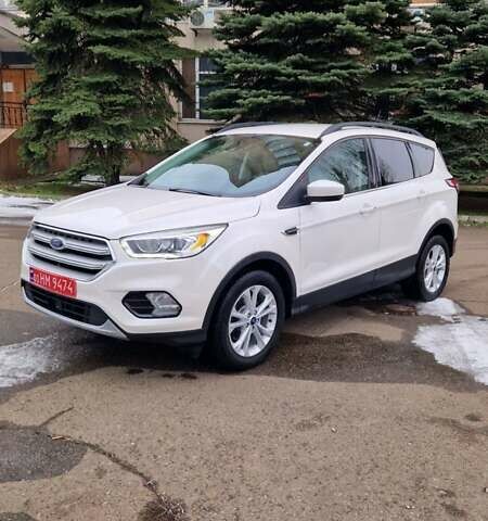 Білий Форд Ескейп, об'ємом двигуна 1.5 л та пробігом 159 тис. км за 13900 $, фото 1 на Automoto.ua