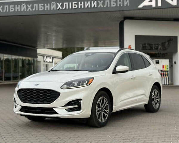 Белый Форд Эскейп, объемом двигателя 1.5 л и пробегом 81 тыс. км за 14500 $, фото 1 на Automoto.ua
