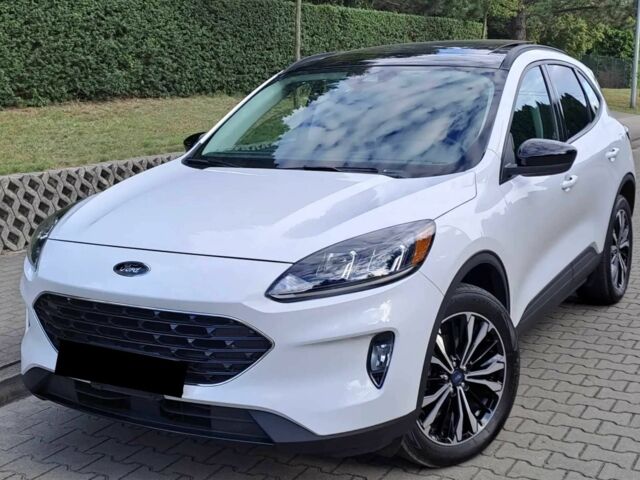 Білий Форд Ескейп, об'ємом двигуна 2 л та пробігом 23 тис. км за 12500 $, фото 1 на Automoto.ua