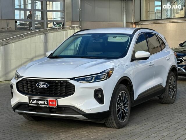 Белый Форд Эскейп, объемом двигателя 2.5 л и пробегом 120 тыс. км за 25990 $, фото 1 на Automoto.ua