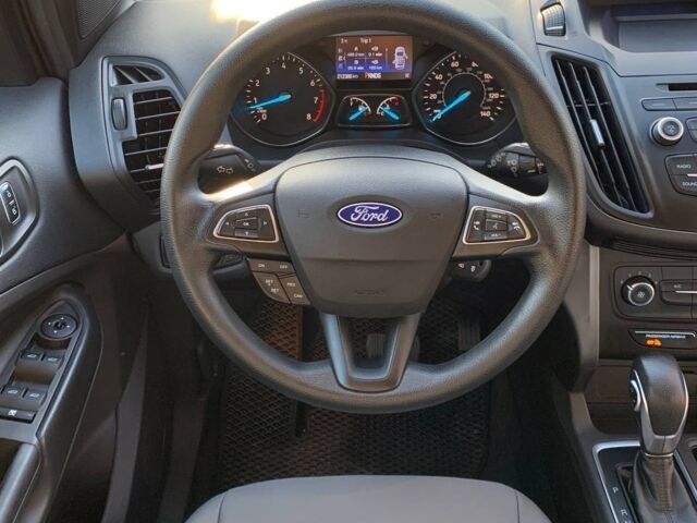 Бежевий Форд Ескейп, об'ємом двигуна 2.49 л та пробігом 0 тис. км за 500 $, фото 1 на Automoto.ua