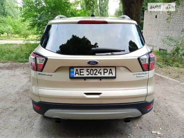 Бежевий Форд Ескейп, об'ємом двигуна 1.5 л та пробігом 0 тис. км за 13500 $, фото 1 на Automoto.ua