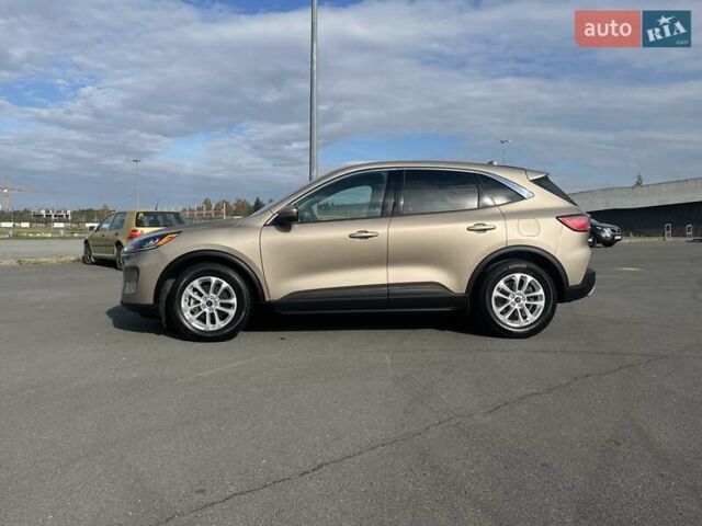 Форд Эскейп 2020 в Львове на Automoto.ua Бежевый Форд Эскейп, объемом двигателя 0 л и пробегом 60 тыс. км за 15500 $, фото 1 на Automoto.ua