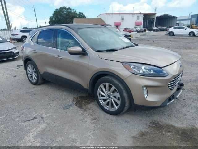 Бежевый Форд Эскейп, объемом двигателя 2.5 л и пробегом 38 тыс. км за 4500 $, фото 1 на Automoto.ua