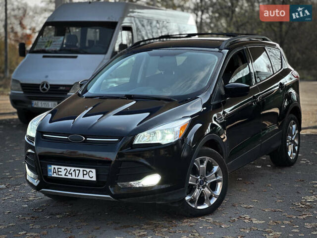 Черный Форд Эскейп, объемом двигателя 2 л и пробегом 189 тыс. км за 9500 $, фото 1 на Automoto.ua