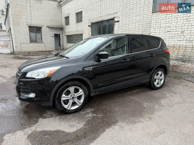 Черный Форд Эскейп, объемом двигателя 1.6 л и пробегом 207 тыс. км за 10000 $, фото 1 на Automoto.ua