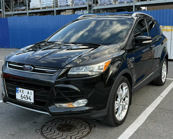 Черный Форд Эскейп, объемом двигателя 2 л и пробегом 175 тыс. км за 11300 $, фото 1 на Automoto.ua