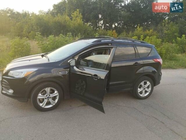 Черный Форд Эскейп, объемом двигателя 2.5 л и пробегом 277 тыс. км за 13200 $, фото 1 на Automoto.ua