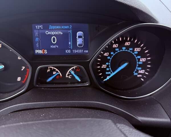 Черный Форд Эскейп, объемом двигателя 2 л и пробегом 197 тыс. км за 12000 $, фото 1 на Automoto.ua