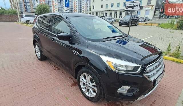 Черный Форд Эскейп, объемом двигателя 1.5 л и пробегом 147 тыс. км за 11500 $, фото 1 на Automoto.ua