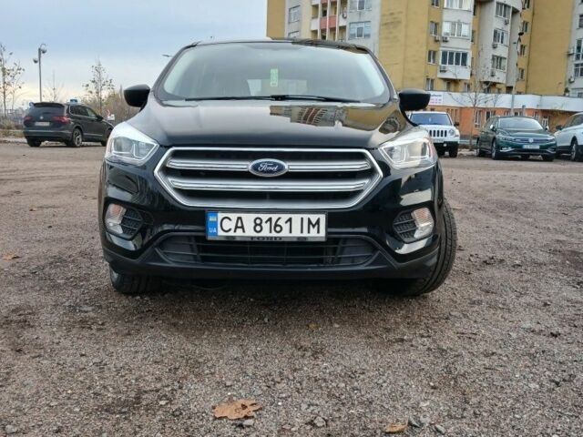 Черный Форд Эскейп, объемом двигателя 2.5 л и пробегом 108 тыс. км за 13500 $, фото 1 на Automoto.ua