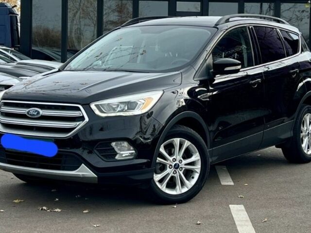 Черный Форд Эскейп, объемом двигателя 1.5 л и пробегом 187 тыс. км за 277 $, фото 1 на Automoto.ua