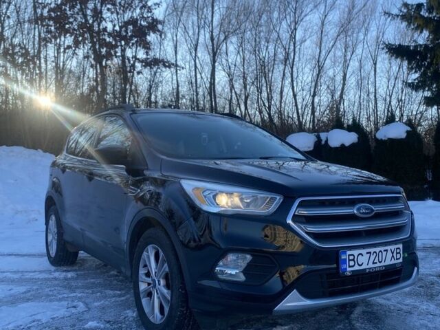 Черный Форд Эскейп, объемом двигателя 1.5 л и пробегом 112 тыс. км за 12800 $, фото 1 на Automoto.ua