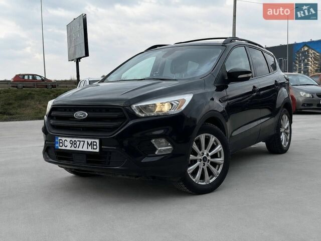 Чорний Форд Ескейп, об'ємом двигуна 2 л та пробігом 114 тис. км за 13500 $, фото 1 на Automoto.ua