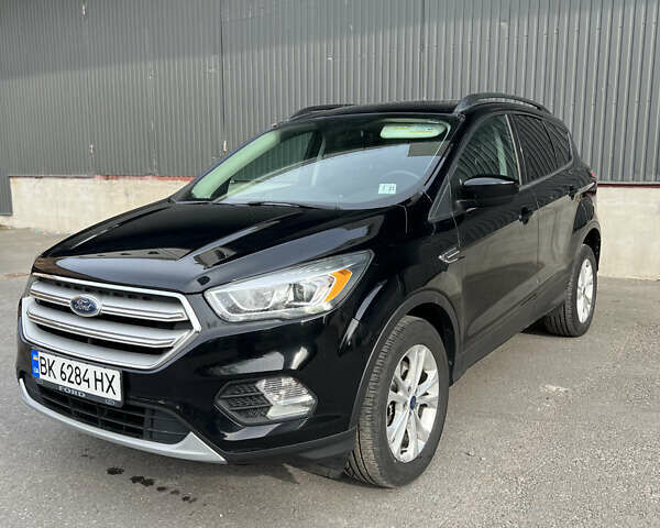 Черный Форд Эскейп, объемом двигателя 1.5 л и пробегом 116 тыс. км за 13500 $, фото 1 на Automoto.ua