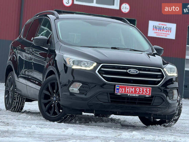 Черный Форд Эскейп, объемом двигателя 1.5 л и пробегом 188 тыс. км за 11500 $, фото 1 на Automoto.ua