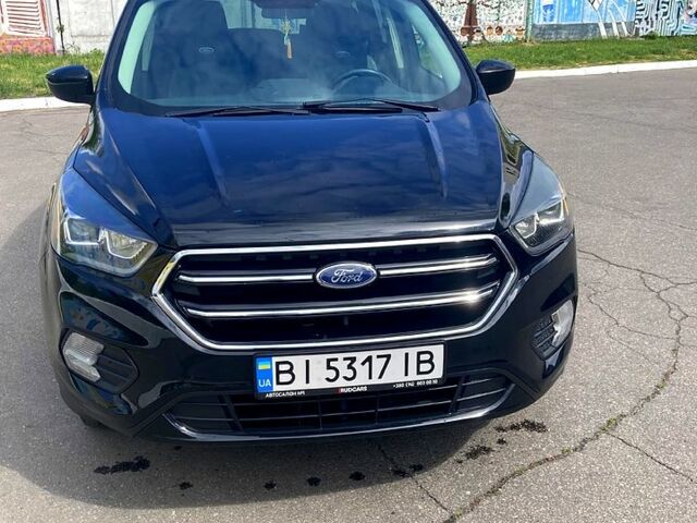 Чорний Форд Ескейп, об'ємом двигуна 2 л та пробігом 105 тис. км за 14500 $, фото 1 на Automoto.ua