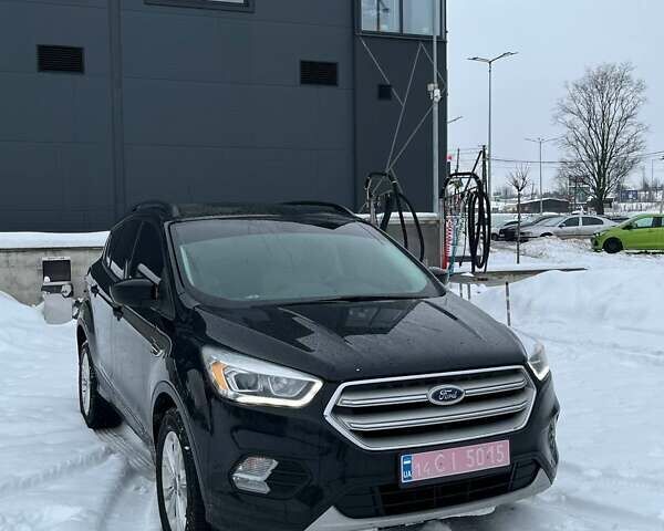 Чорний Форд Ескейп, об'ємом двигуна 1.5 л та пробігом 244 тис. км за 11499 $, фото 1 на Automoto.ua