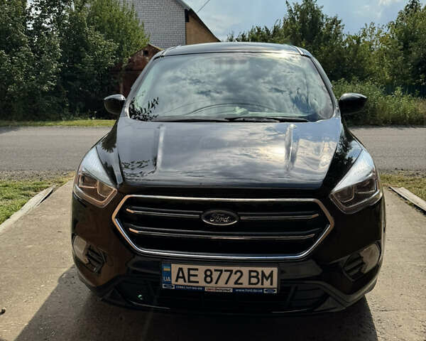 Черный Форд Эскейп, объемом двигателя 1.5 л и пробегом 51 тыс. км за 12000 $, фото 1 на Automoto.ua