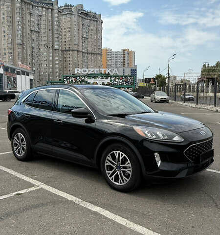 Чорний Форд Ескейп, об'ємом двигуна 1.5 л та пробігом 62 тис. км за 17800 $, фото 1 на Automoto.ua