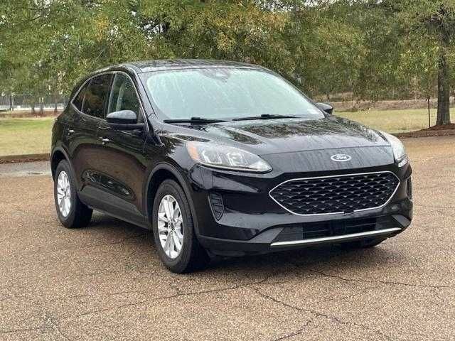 Черный Форд Эскейп, объемом двигателя 1.5 л и пробегом 73 тыс. км за 16500 $, фото 1 на Automoto.ua