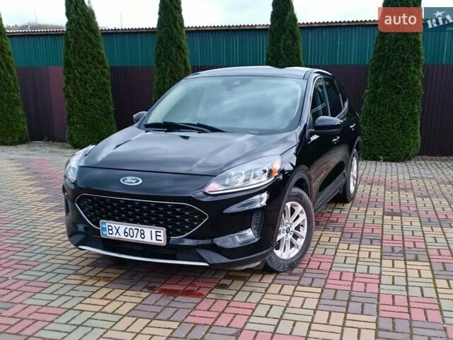 Черный Форд Эскейп, объемом двигателя 1.5 л и пробегом 109 тыс. км за 15500 $, фото 1 на Automoto.ua