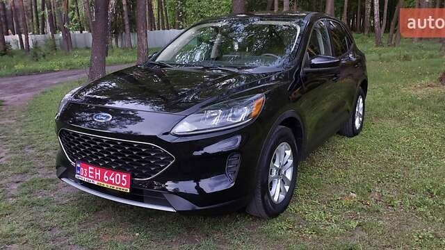 Черный Форд Эскейп, объемом двигателя 1.5 л и пробегом 207 тыс. км за 12700 $, фото 1 на Automoto.ua