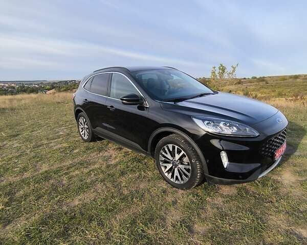 Черный Форд Эскейп, объемом двигателя 2.5 л и пробегом 182 тыс. км за 19750 $, фото 1 на Automoto.ua