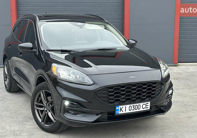 Черный Форд Эскейп, объемом двигателя 1.5 л и пробегом 53 тыс. км за 18300 $, фото 1 на Automoto.ua