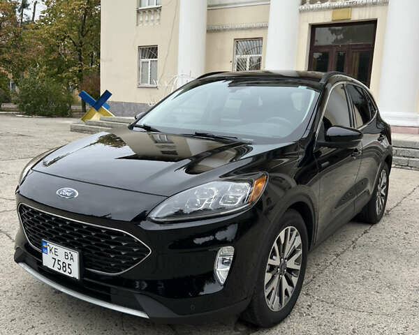 Черный Форд Эскейп, объемом двигателя 2.5 л и пробегом 77 тыс. км за 23500 $, фото 1 на Automoto.ua