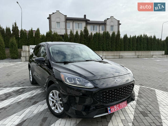 Черный Форд Эскейп, объемом двигателя 1.5 л и пробегом 89 тыс. км за 15199 $, фото 1 на Automoto.ua
